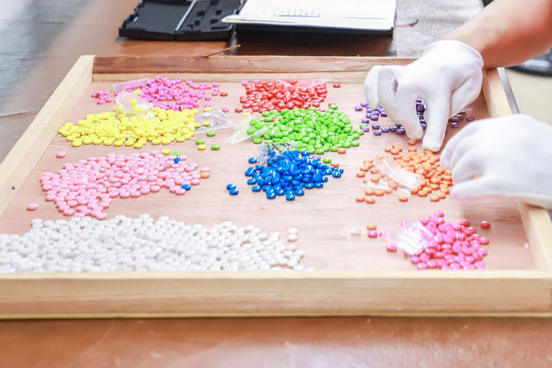 What are Pantone Colors and Why Should Importers Care?